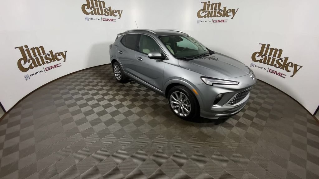 Used 2024 Buick Encore GX Avenir w/ Avenir Convenience Package AWD/4WD image 2