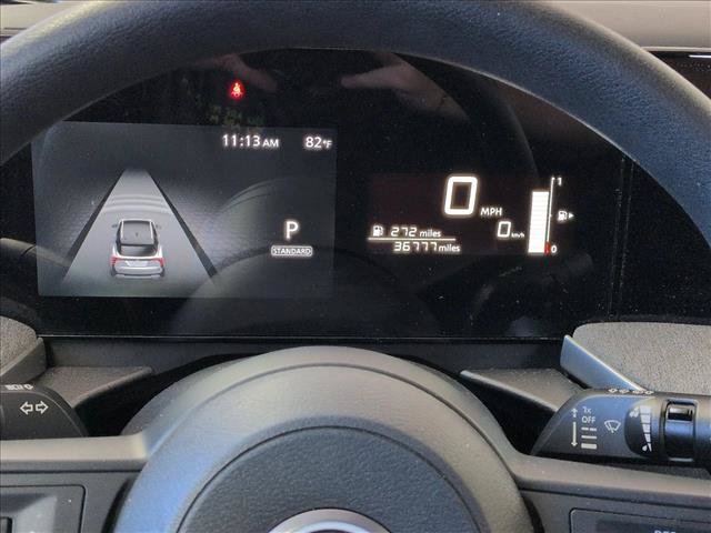 Used 2025 Nissan Kicks SV FWD image 9