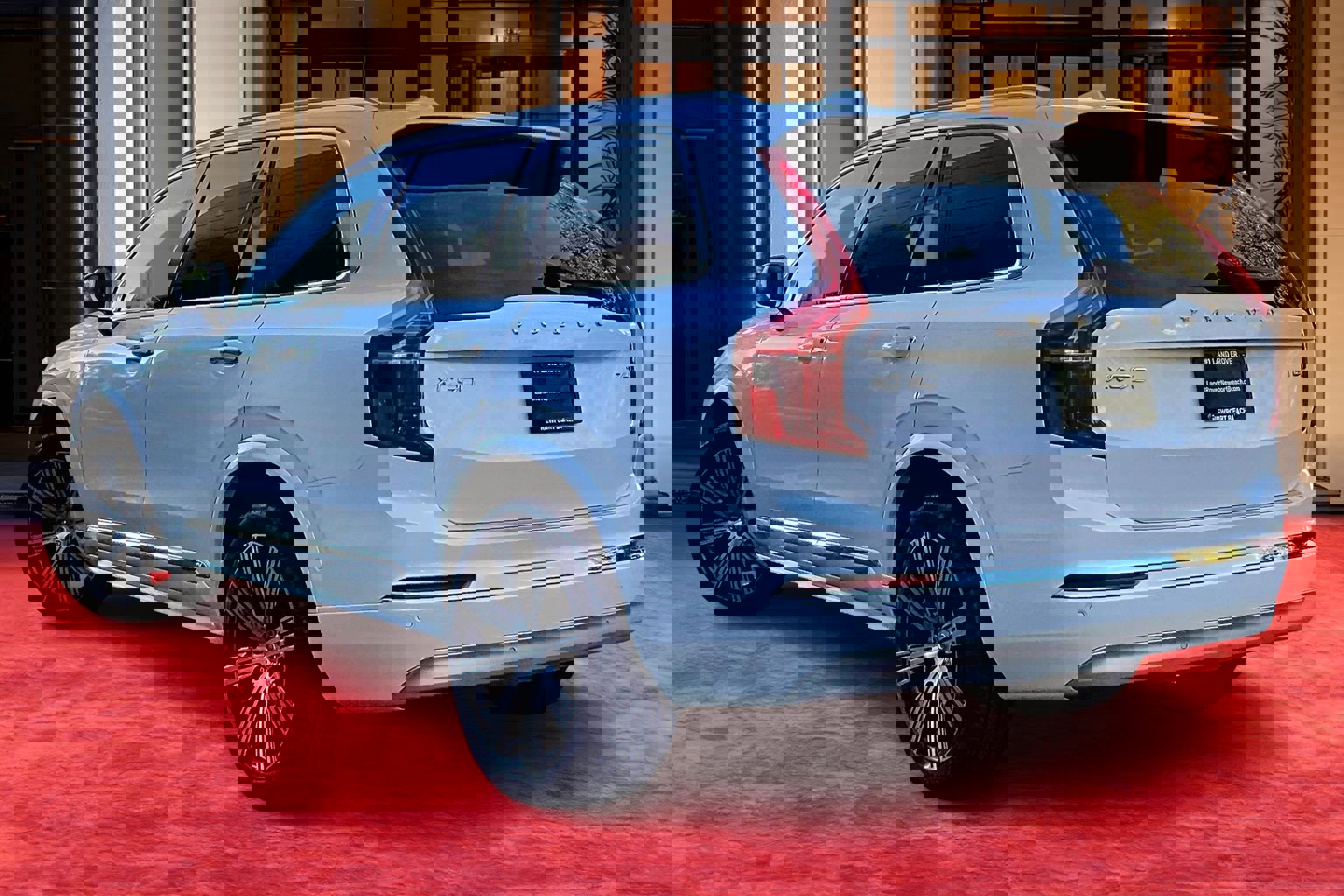 Used 2022 Volvo XC90 T6 Inscription w/ Advanced Package image 9