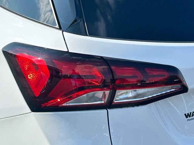 Used 2022 Chevrolet Equinox LT FWD image 10
