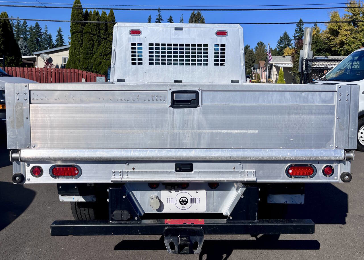 Used 2018 Ford Transit 250 250 2dr 138 in. WB SRW Chassis image 3