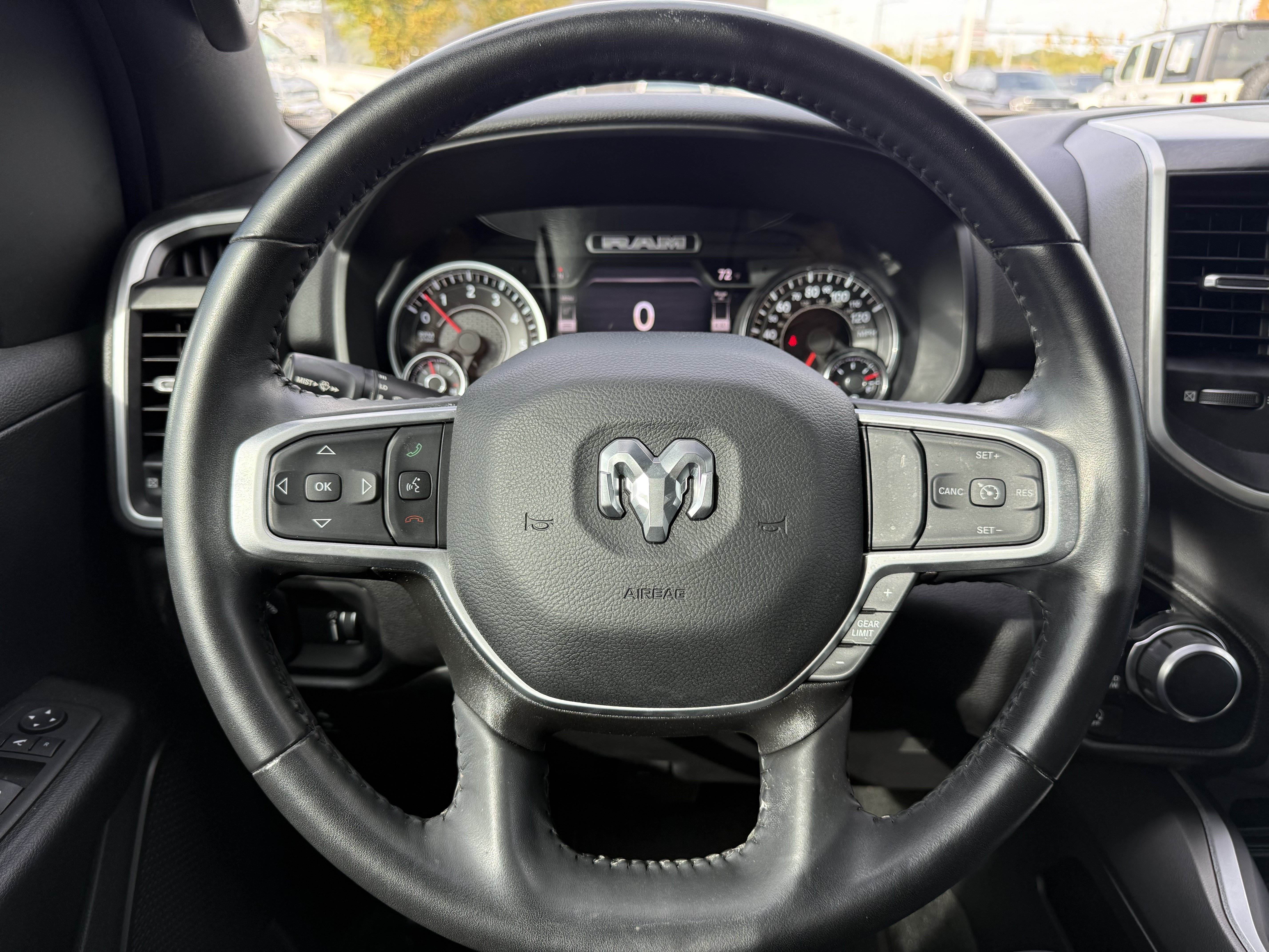 Used 2023 RAM 1500 Big Horn AWD/4WD image 17