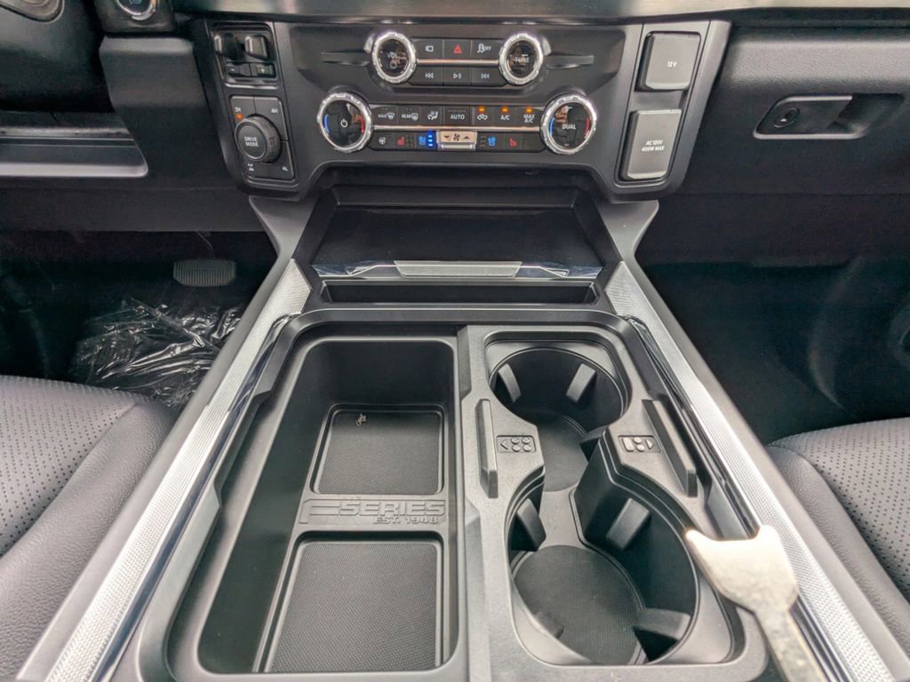 New 2025 Ford F350 Lariat w/ Lariat Ultimate Package image 26