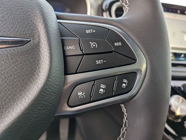 New 2026 Chrysler Pacifica Select image 19