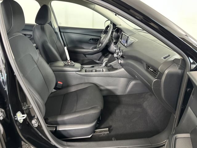 Used 2024 Nissan Sentra S image 28