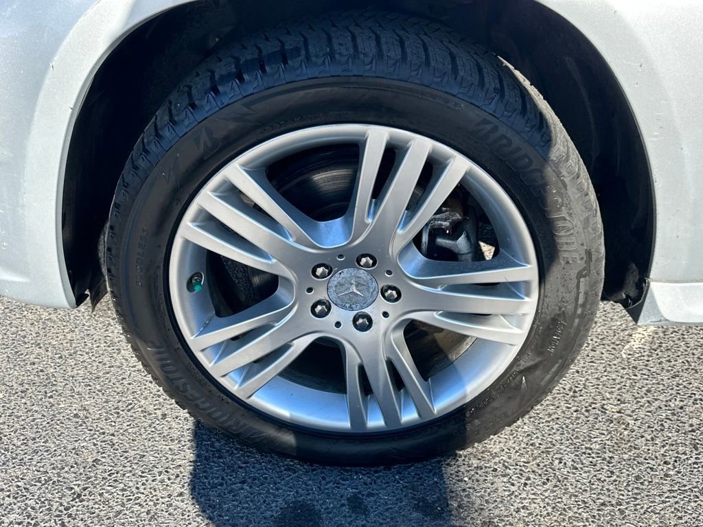 Used 2013 Mercedes-Benz GLK 350 4MATIC image 11