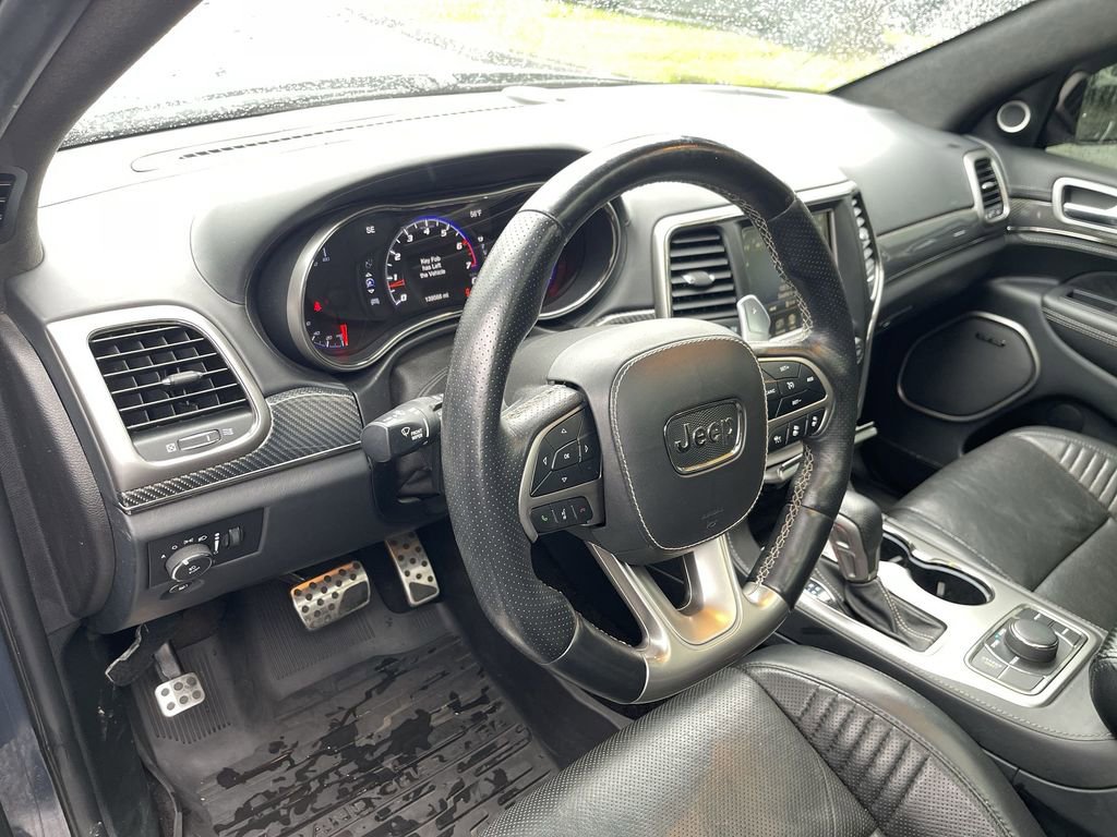 Used 2017 Jeep Grand Cherokee SRT image 10