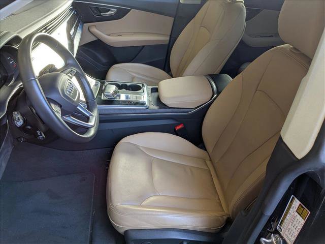 Used 2023 Audi Q8 Premium w/ Convenience Package image 16