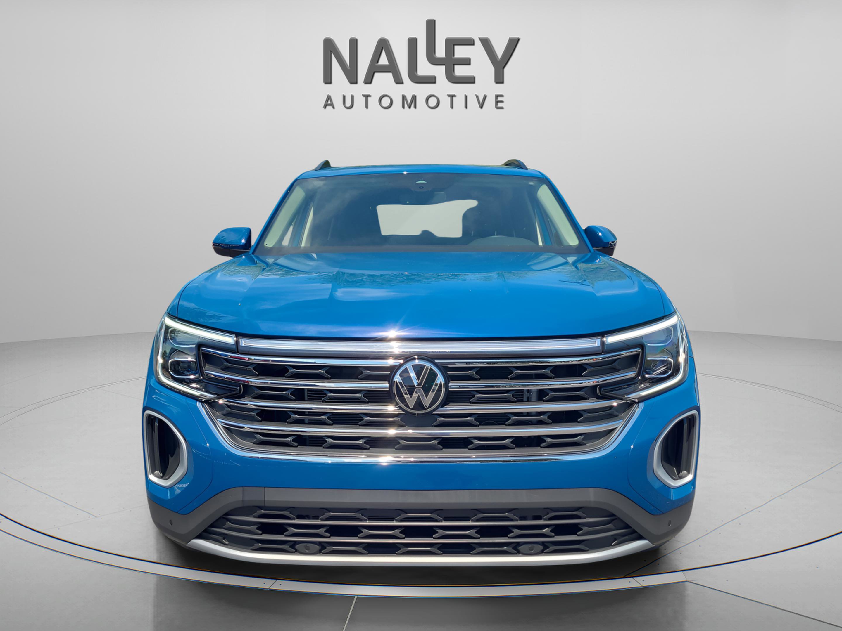 Used 2025 Volkswagen Atlas SE image 9