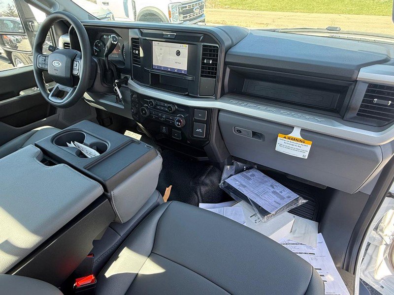 New 2026 Ford F550 4x4 Regular Cab Super Duty image 14