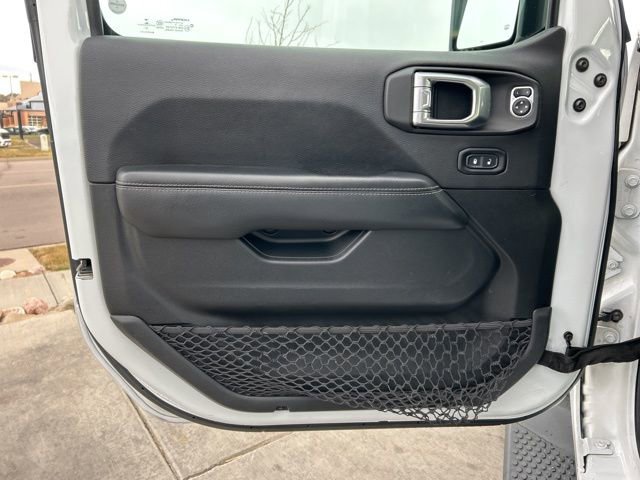 Used 2020 Jeep Wrangler Unlimited Sahara w/ Uconnect 4C Nav & Sound Group image 18