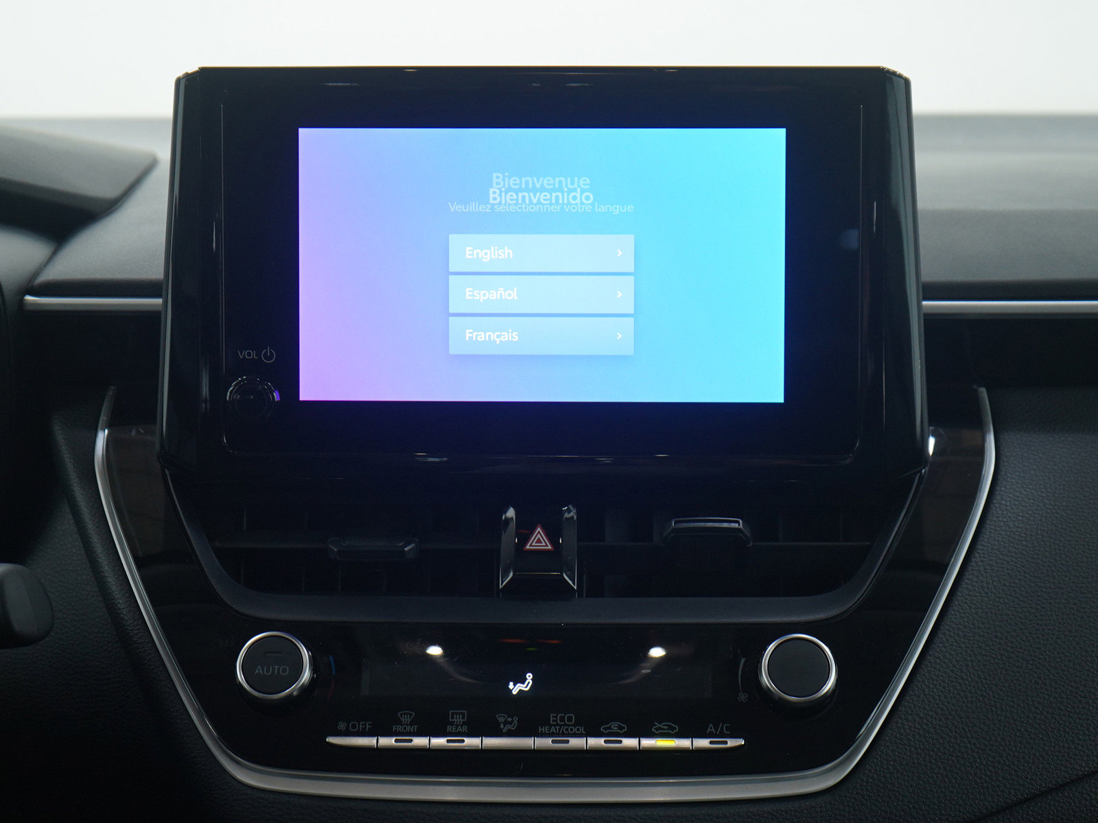 Used 2024 Toyota Corolla LE image 15