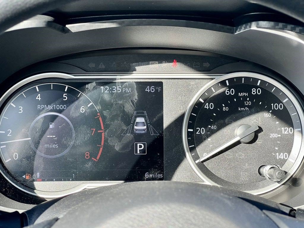 Certified 2025 Nissan Versa SV w/ Trunk Package FWD image 18
