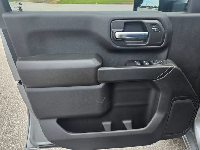 New 2026 Chevrolet Silverado 2500 Custom w/ Custom Value Package AWD/4WD image 10