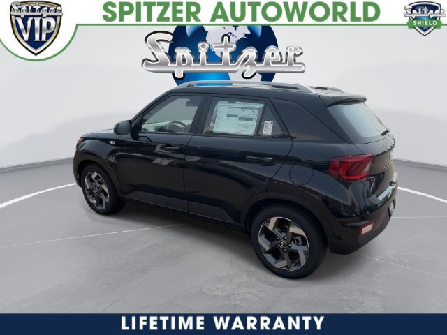 New 2026 Hyundai Venue SEL FWD image 10