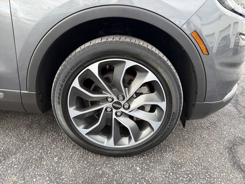 Certified 2021 Lincoln Nautilus Reserve w/ Cargo Utility Package image 33