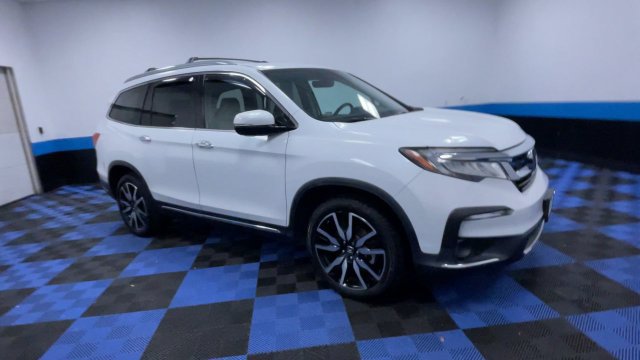 Certified 2020 Honda Pilot Touring image 2