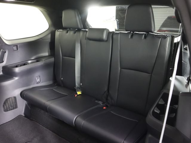 Used 2025 Toyota Grand Highlander AWD Hybrid image 23