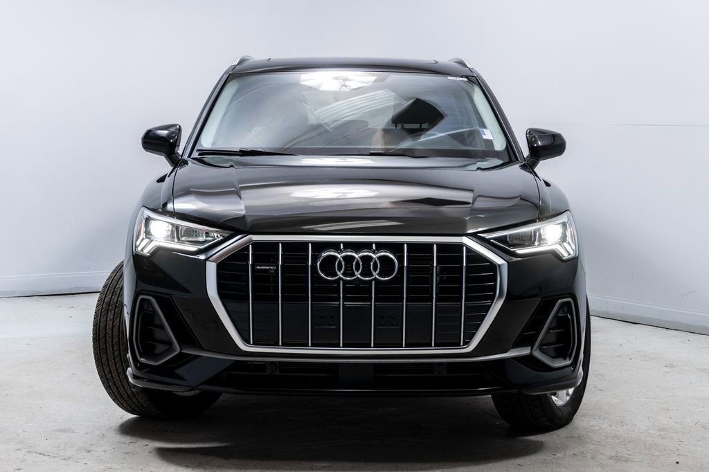 Used 2023 Audi Q3 2.0T Premium Plus w/ Premium Plus Package image 10