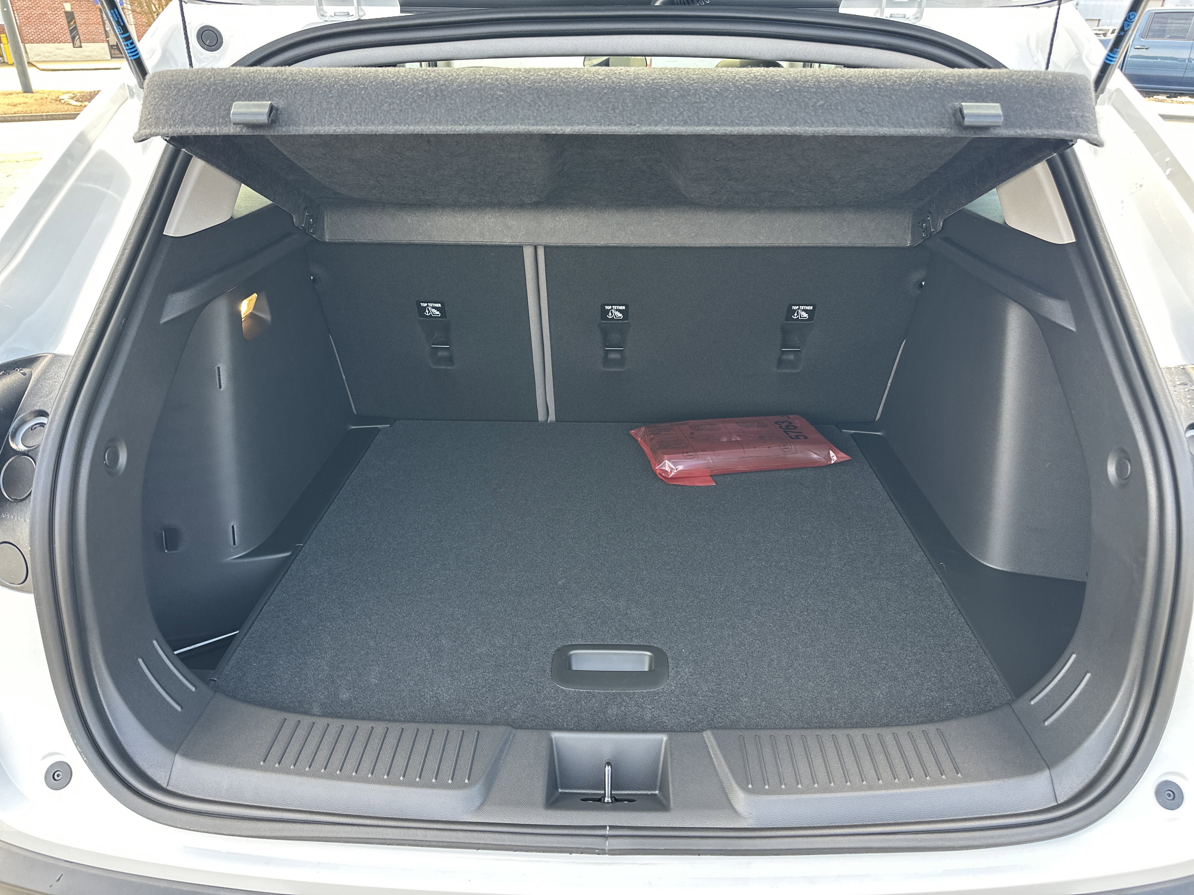 New 2026 Chevrolet Trax ACTIV w/ Sunroof Package FWD image 20