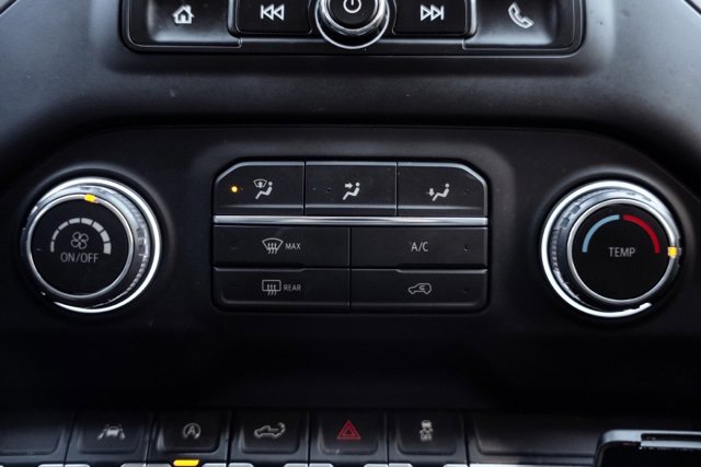 Used 2022 Chevrolet Silverado 1500 Custom image 21