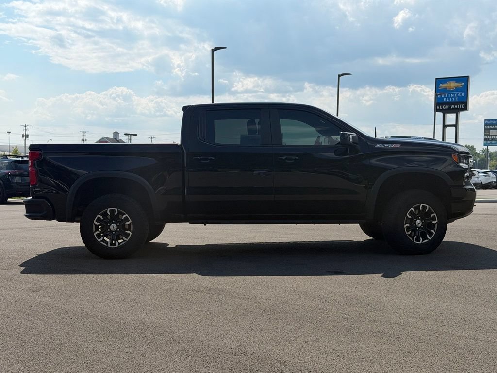 Used 2024 Chevrolet Silverado 1500 ZR2 w/ Technology Package AWD/4WD image 6