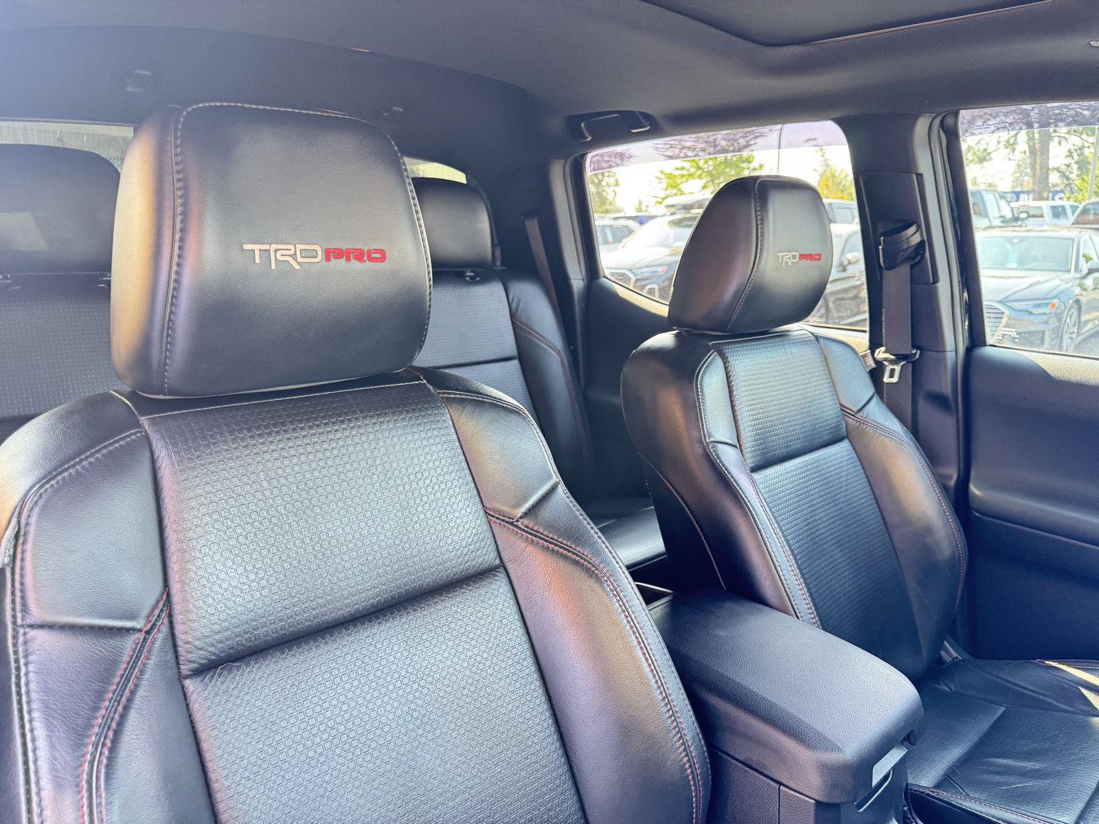 Used 2020 Toyota Tacoma TRD Pro AWD/4WD image 25