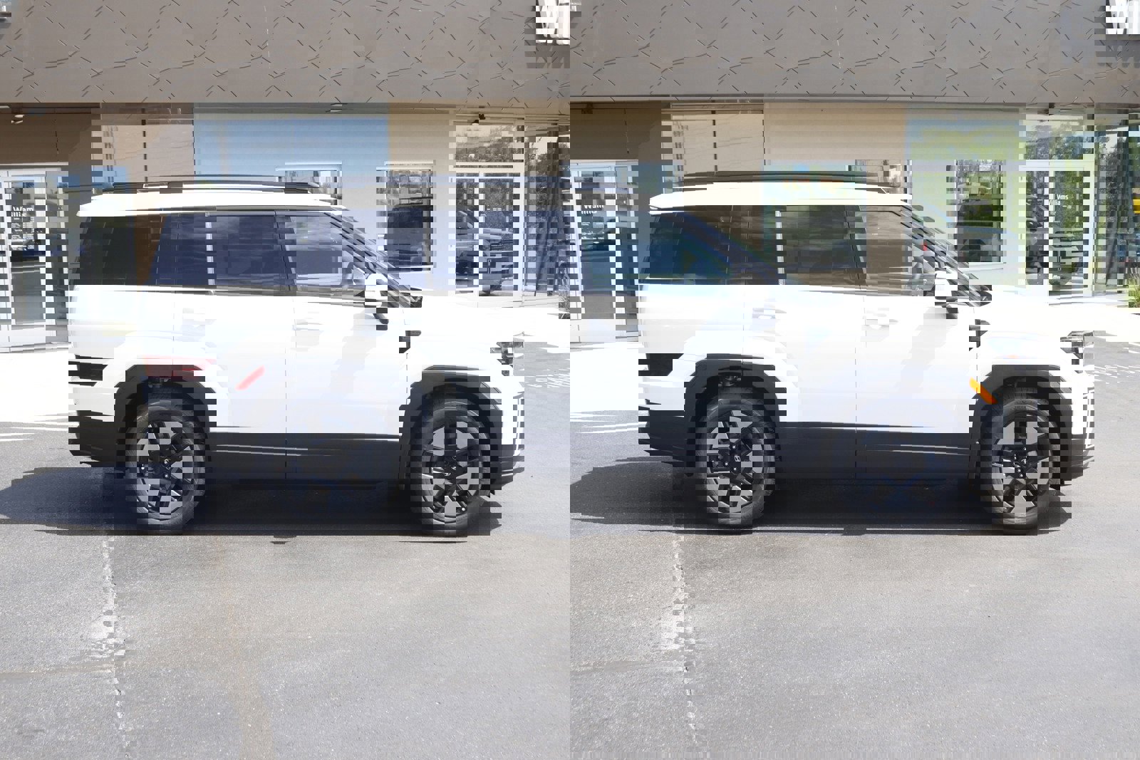 New 2026 Hyundai Santa Fe SEL image 2