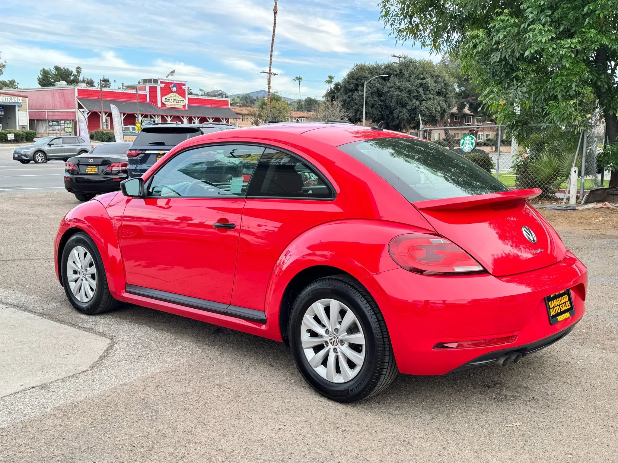 Used 2017 Volkswagen Beetle 1.8T S FWD image 31
