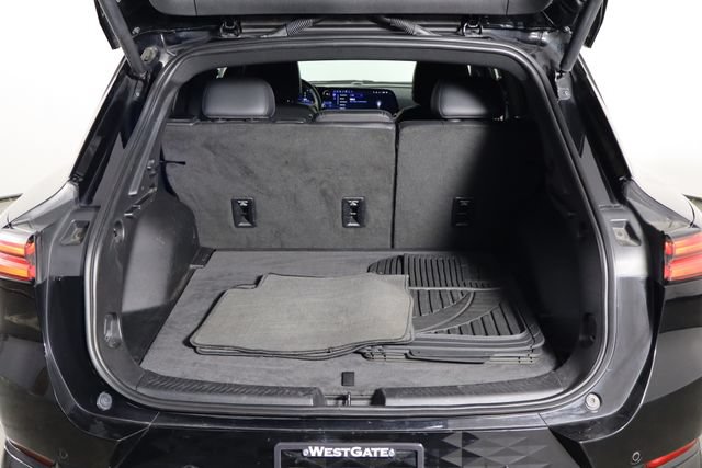 Used 2024 Chevrolet Equinox EV RS FWD image 16