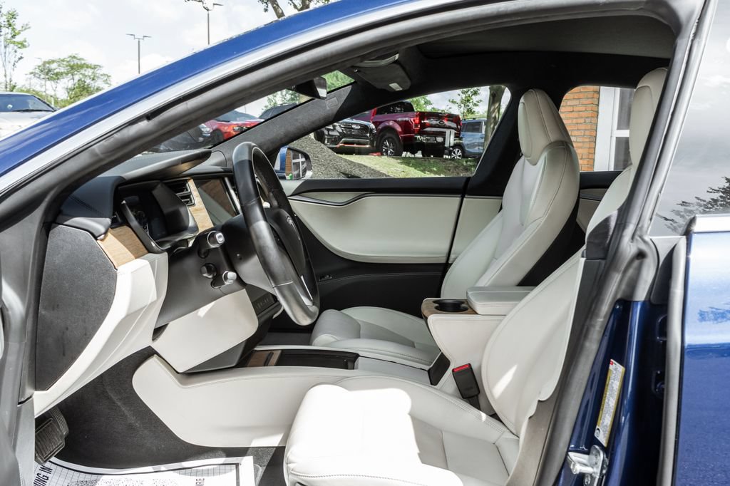 Used 2020 Tesla Model S Long Range Plus AWD/4WD image 23
