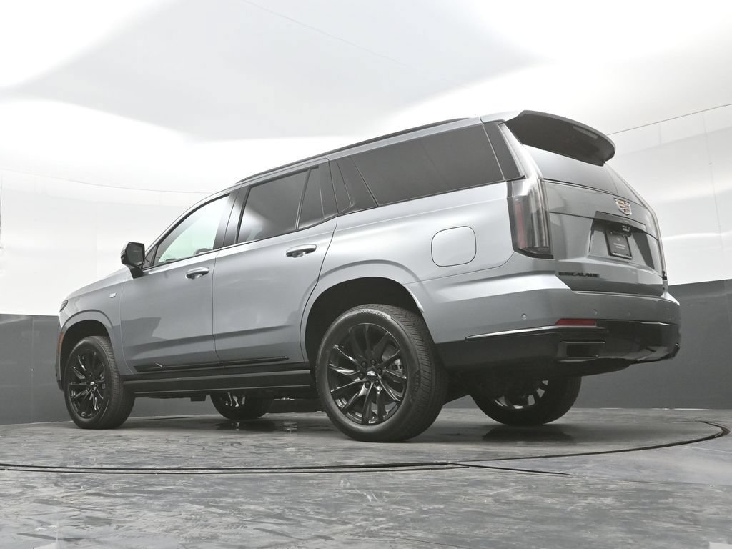 New 2026 Cadillac Escalade Sport w/ LPO, ONYX Package AWD/4WD image 31