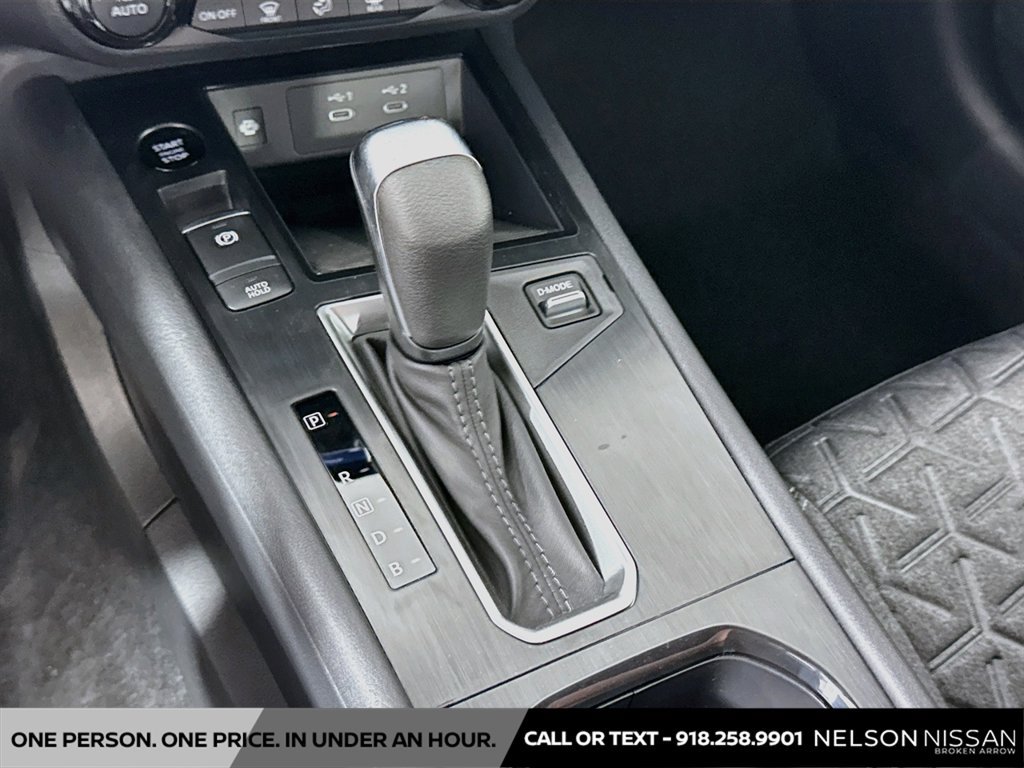 New 2027 Nissan Kicks SV w/ Cold Weather Package FWD image 16