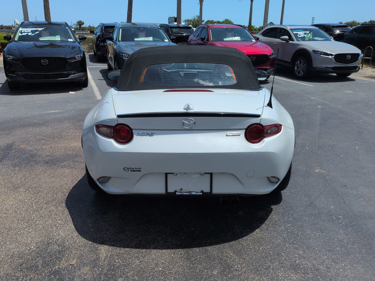 Used 2016 MAZDA MX-5 Miata Club RWD image 5