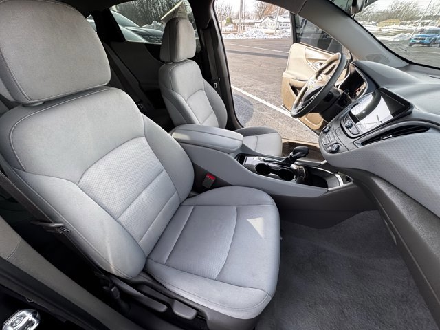 Used 2025 Chevrolet Malibu LT image 12