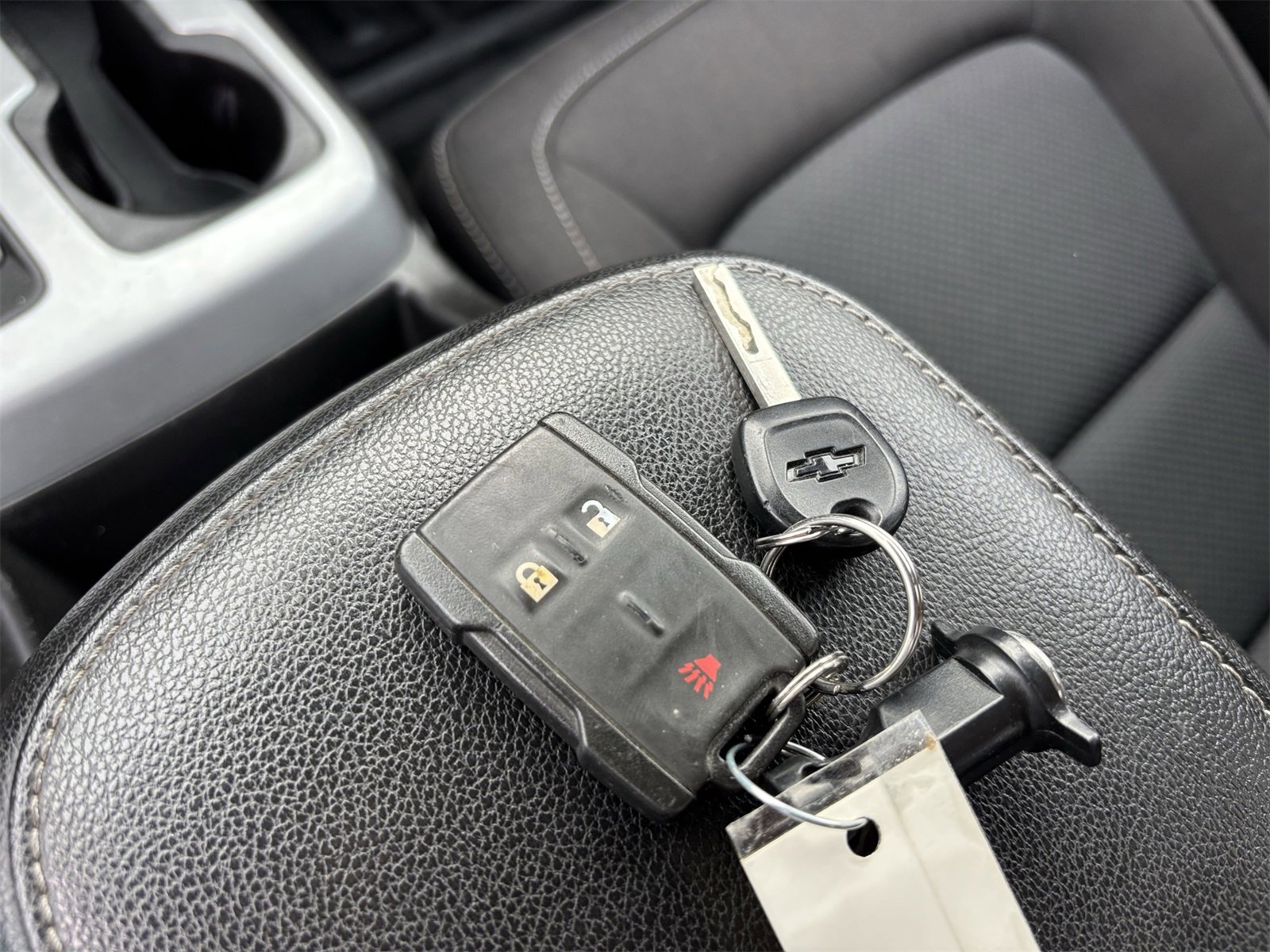 Used 2022 Chevrolet Colorado LT w/ Fleet Safety Package image 33