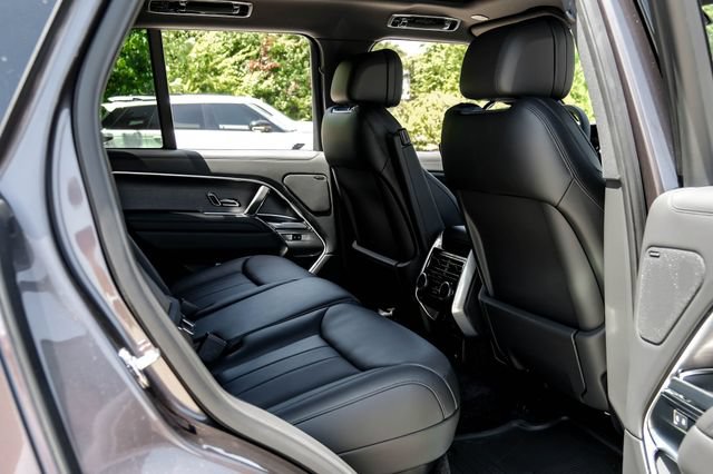 New 2026 Land Rover Range Rover SE AWD/4WD image 48