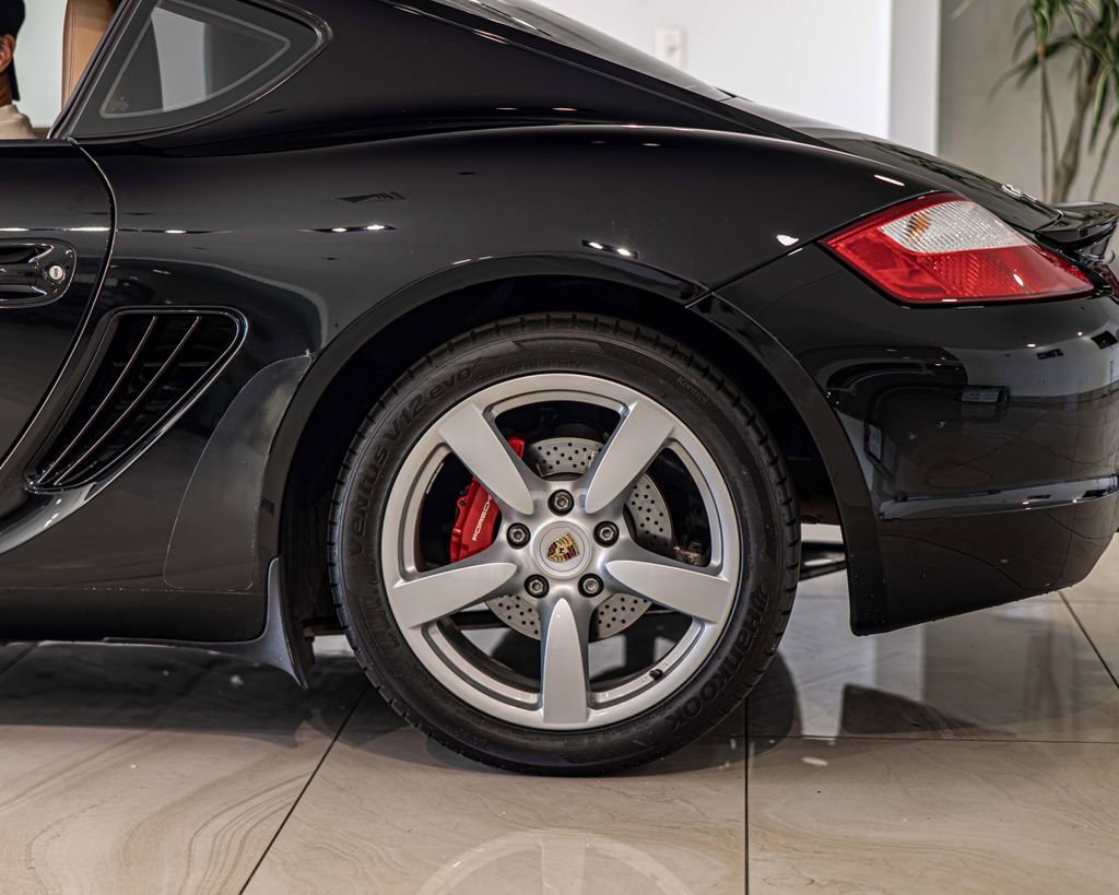Used 2006 Porsche Cayman S RWD image 8