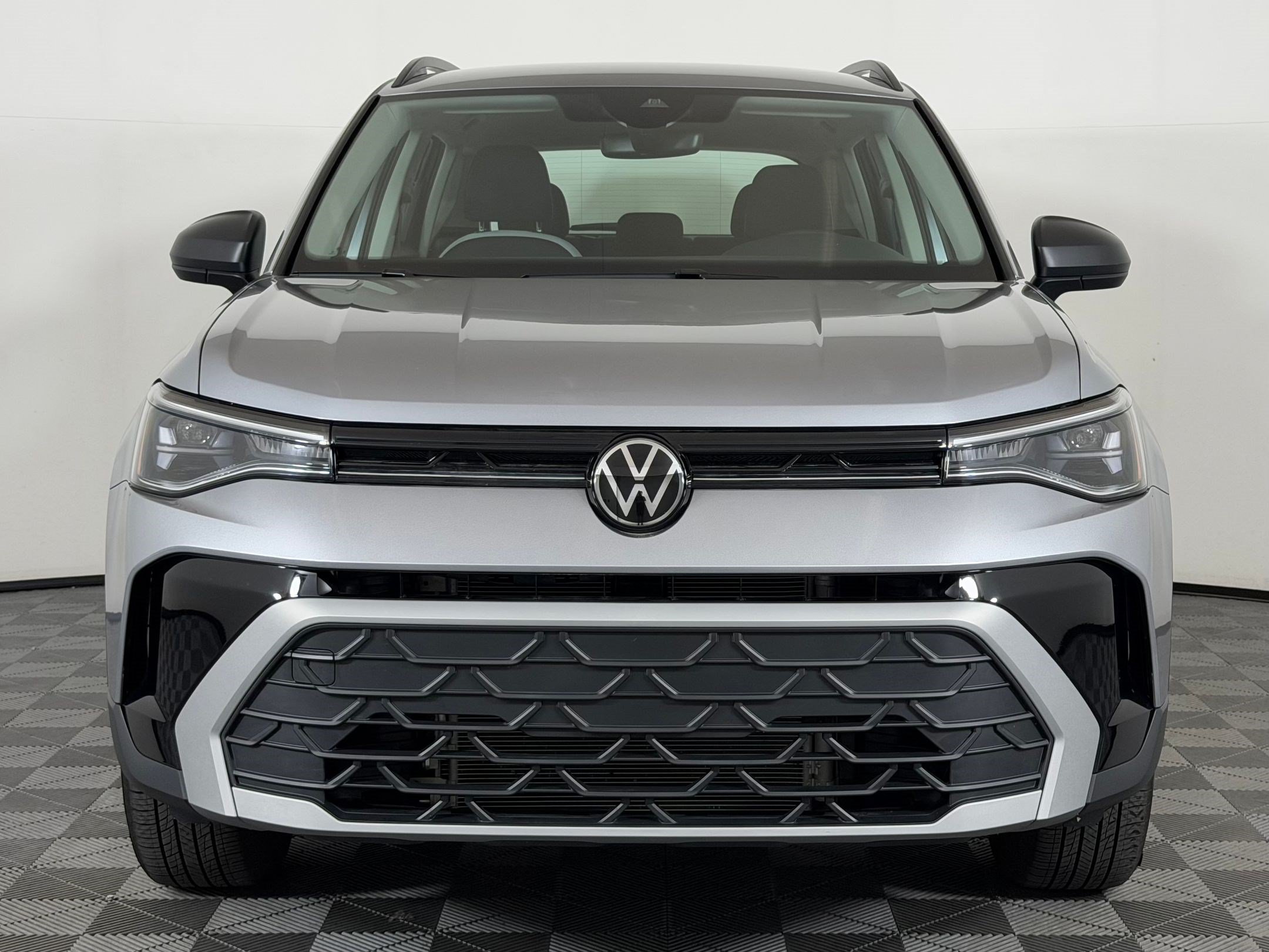 Used 2025 Volkswagen Taos S AWD/4WD image 6