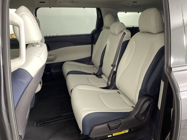 New 2026 Kia Carnival SX image 21