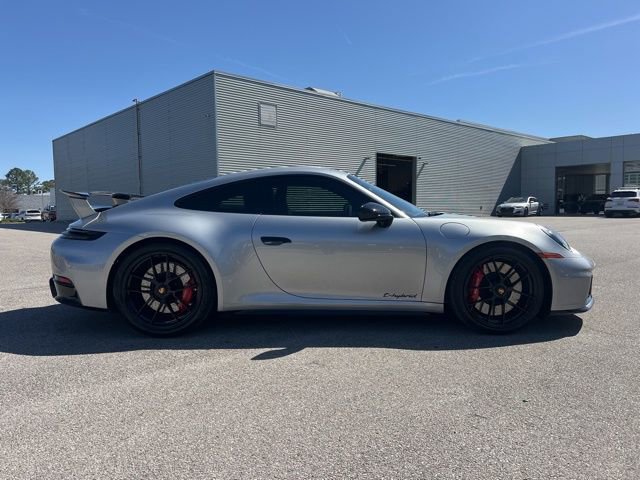 Used 2026 Porsche 911 Carrera GTS image 4