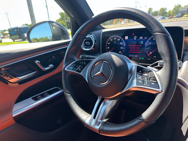 Certified 2025 Mercedes-Benz GLC 300 4MATIC image 29
