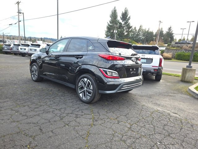 Certified 2023 Hyundai Kona SE w/ Cargo Package image 7