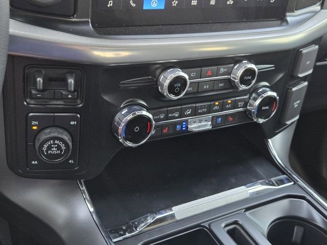 New 2025 Ford F150 Lariat w/ Equipment Group 502A High image 14