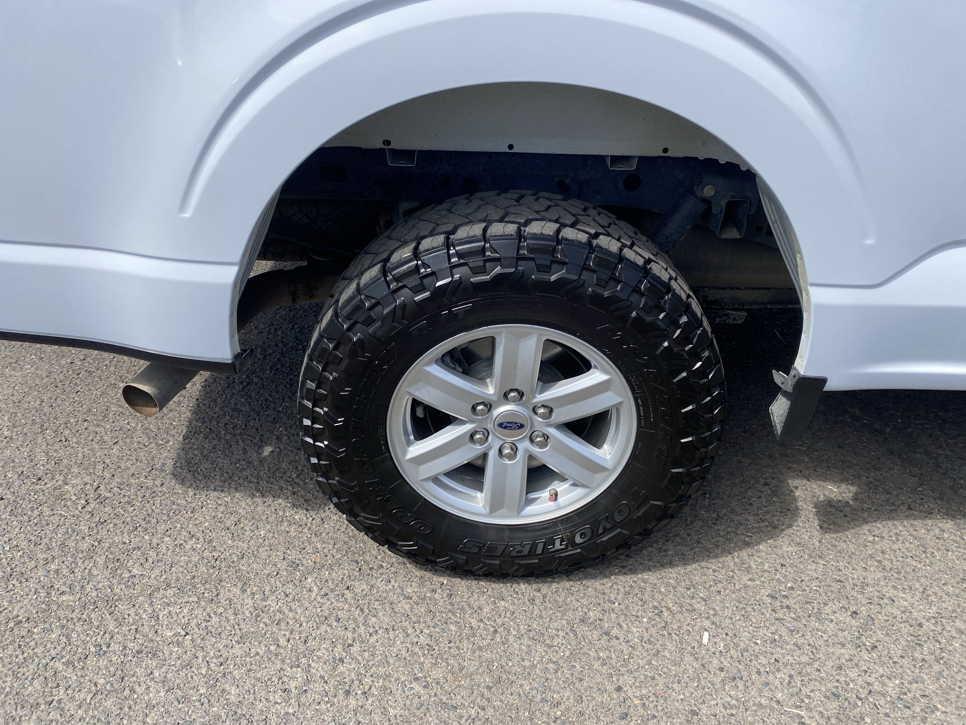 Used 2022 Ford F150 XLT w/ Trailer Tow Package AWD/4WD image 9