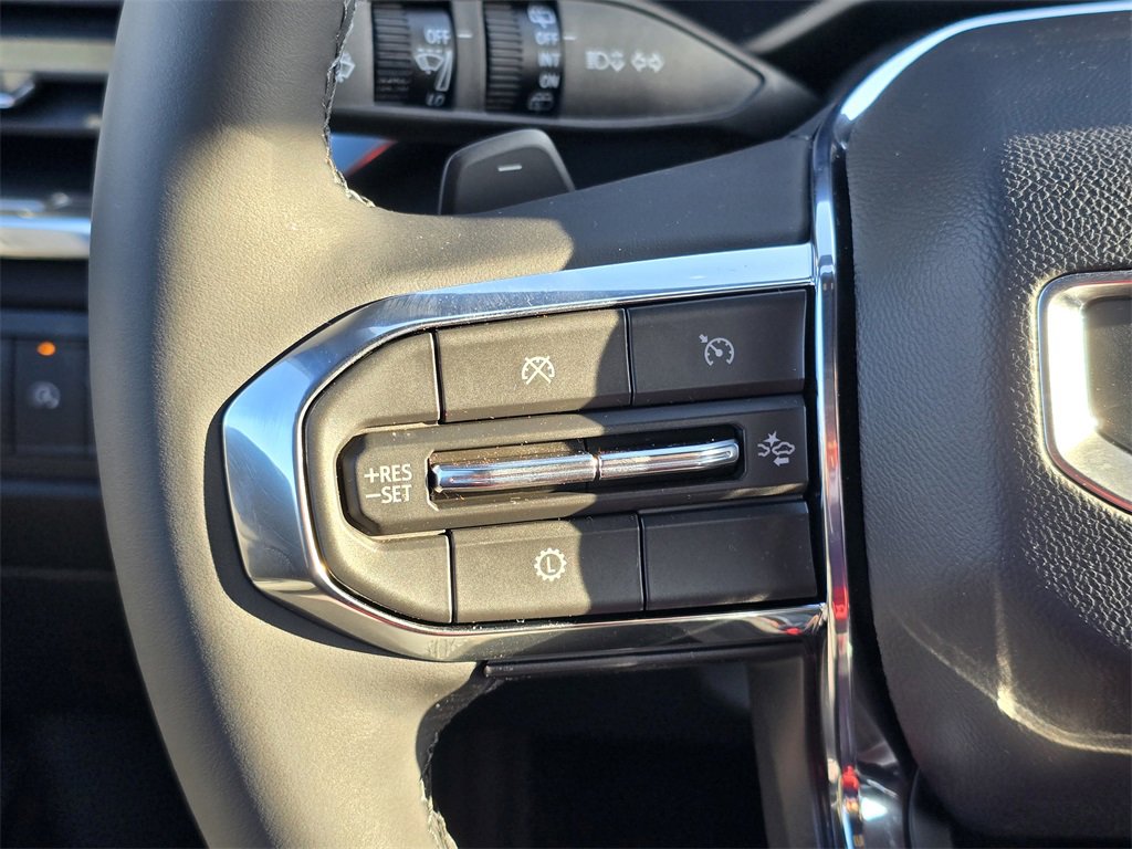 New 2025 GMC Acadia Elevation w/ Elevation Premium Package image 17