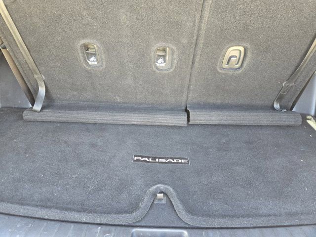 Used 2020 Hyundai Palisade SE image 31