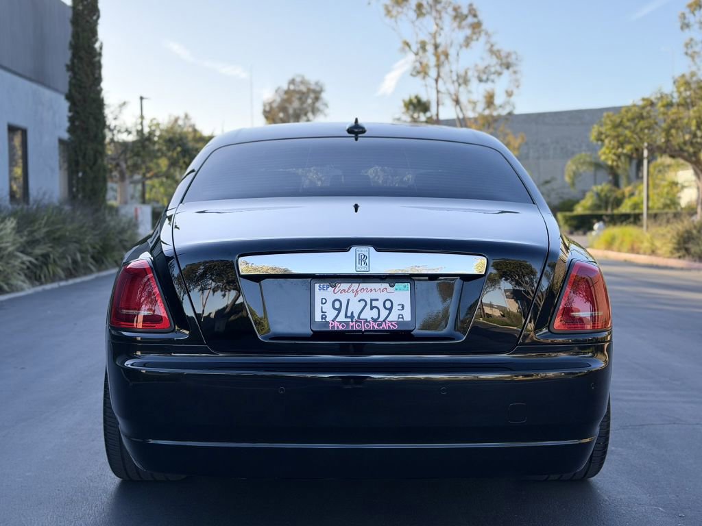 Used 2017 Rolls-Royce Ghost image 12