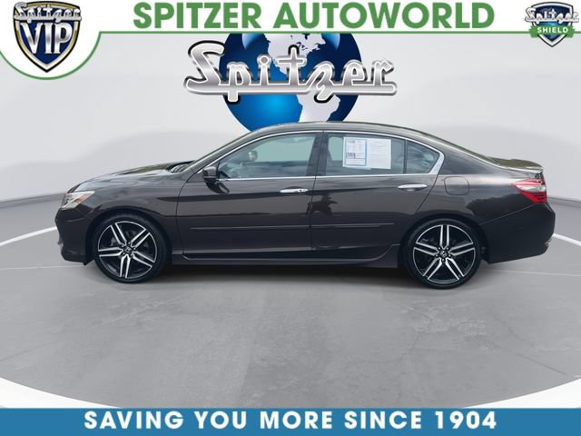 Used 2016 Honda Accord Touring image 6