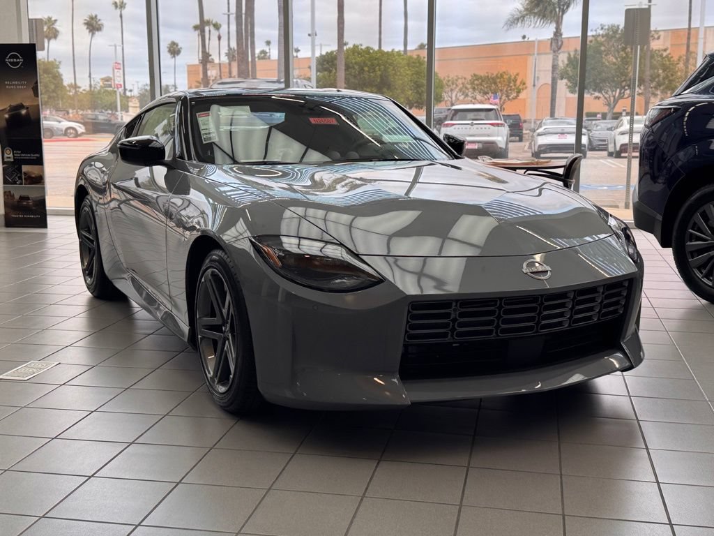 New 2026 Nissan Z Sport w/ Floor Mat Package RWD video 2